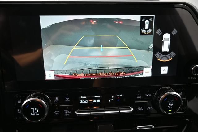 Used 2023 Toyota Highlander Limited FWD image 32