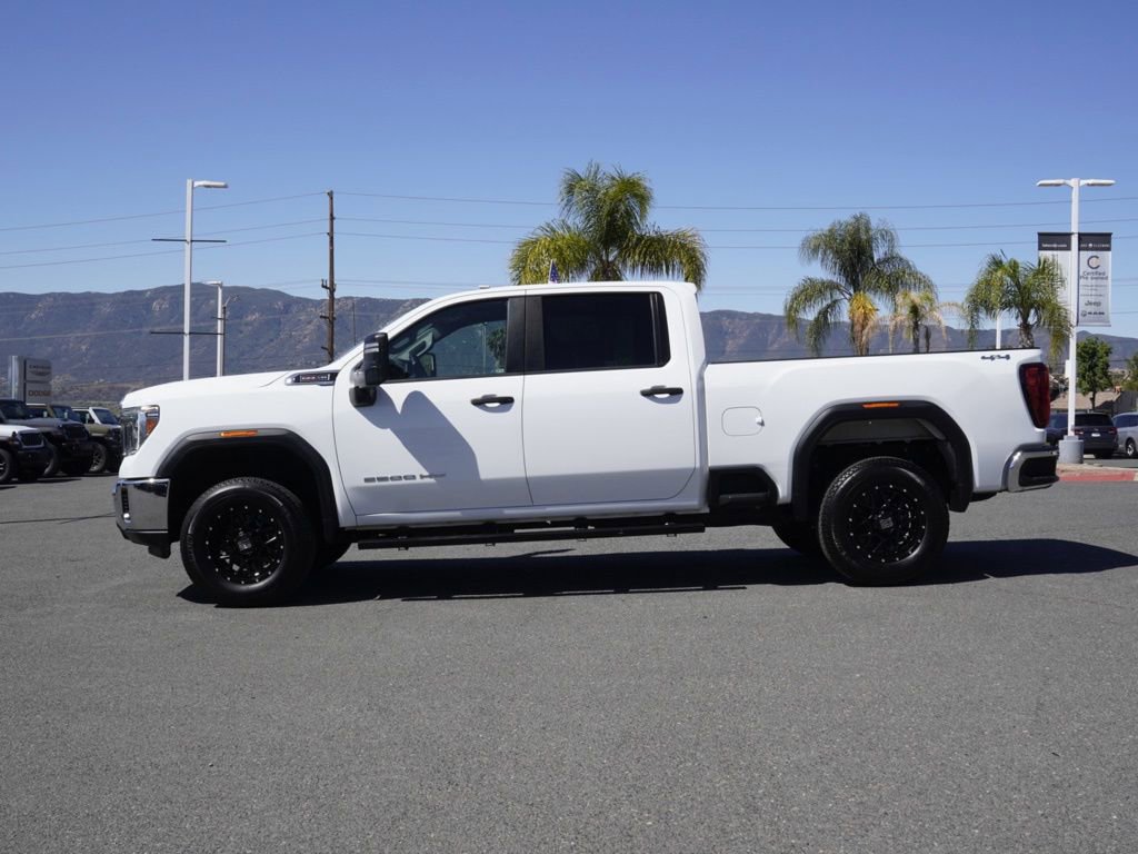 Used 2022 GMC Sierra 3500 Pro w/ Convenience Package AWD/4WD image 7
