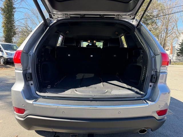 Used 2015 Jeep Grand Cherokee Limited AWD/4WD image 3