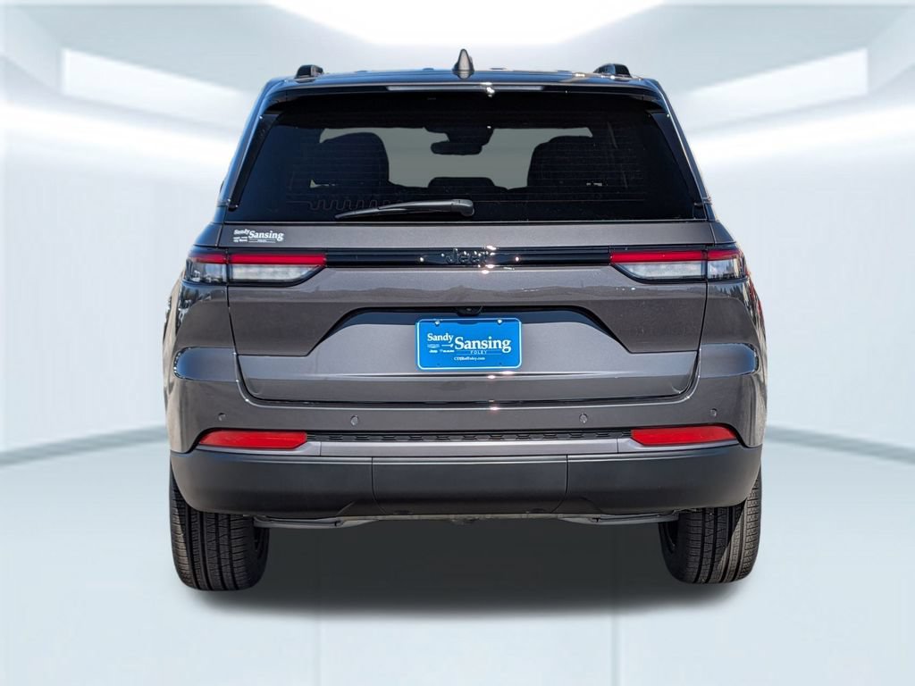 New 2026 Jeep Grand Cherokee Limited w/ Limited Altitude Package RWD image 6