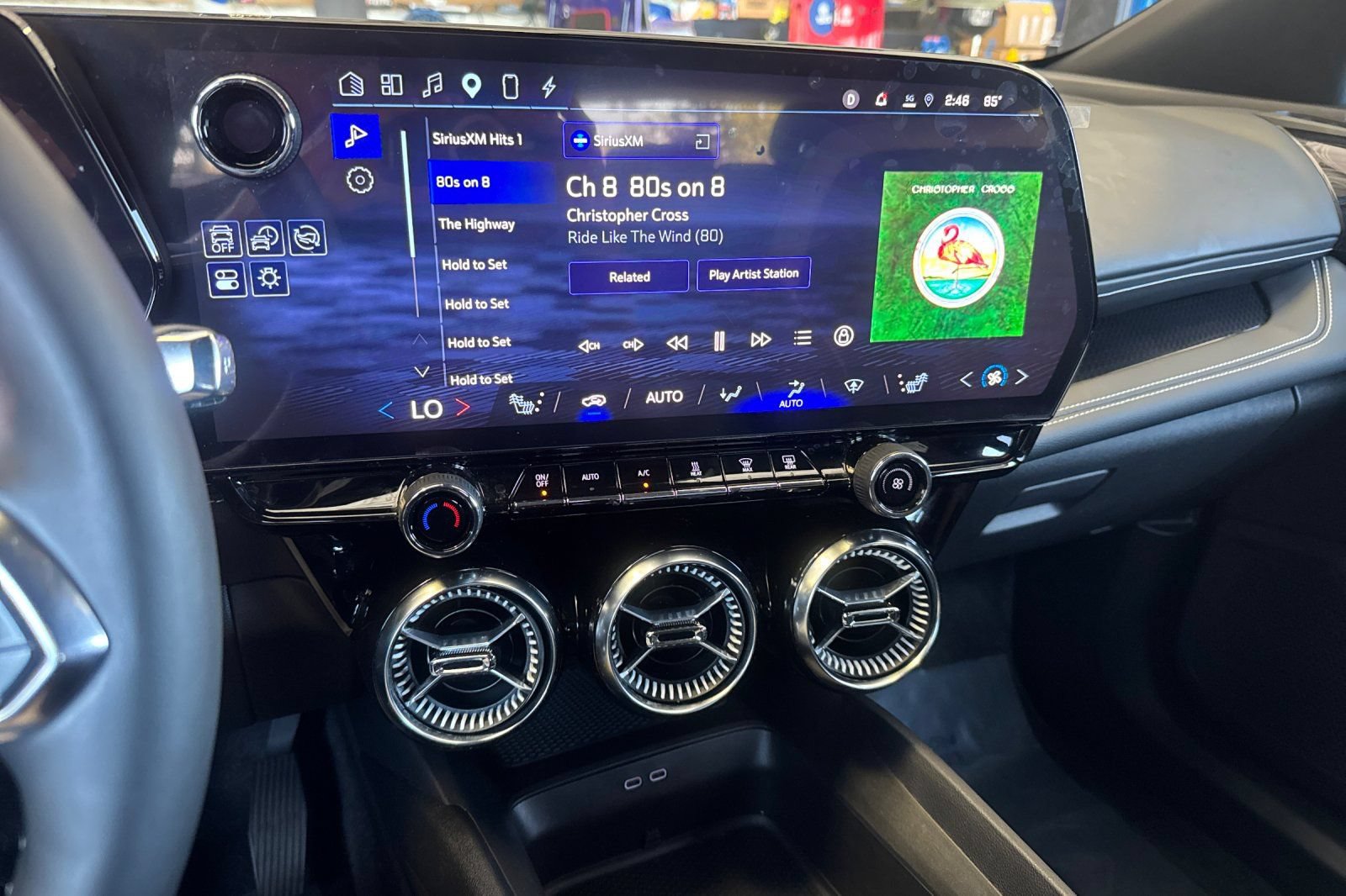 Used 2024 Chevrolet Blazer EV LT AWD/4WD image 26