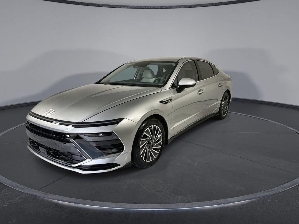 Certified 2025 Hyundai Sonata SEL FWD image 4