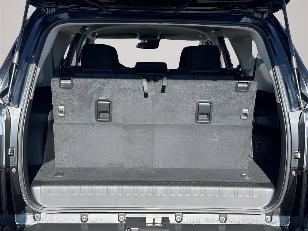 Used 2020 Toyota 4Runner SR5 image 38