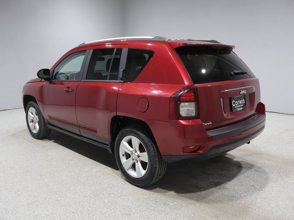 Used 2016 Jeep Compass Sport w/ Power Value Group FWD image 4