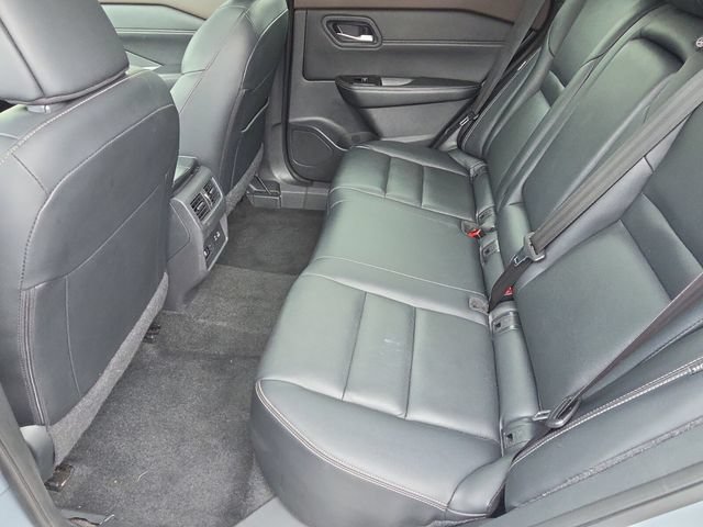 Used 2023 Nissan Rogue SL w/ SL Premium Package FWD image 12