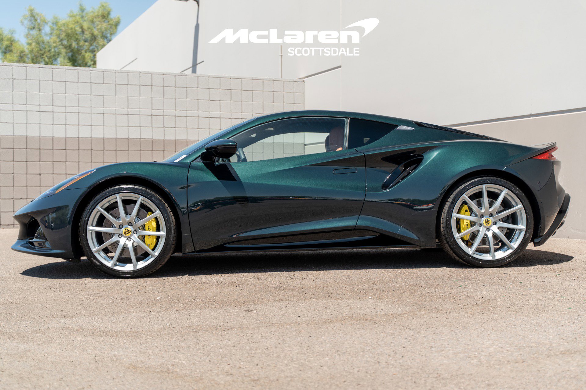 New 2025 Lotus Emira image 4