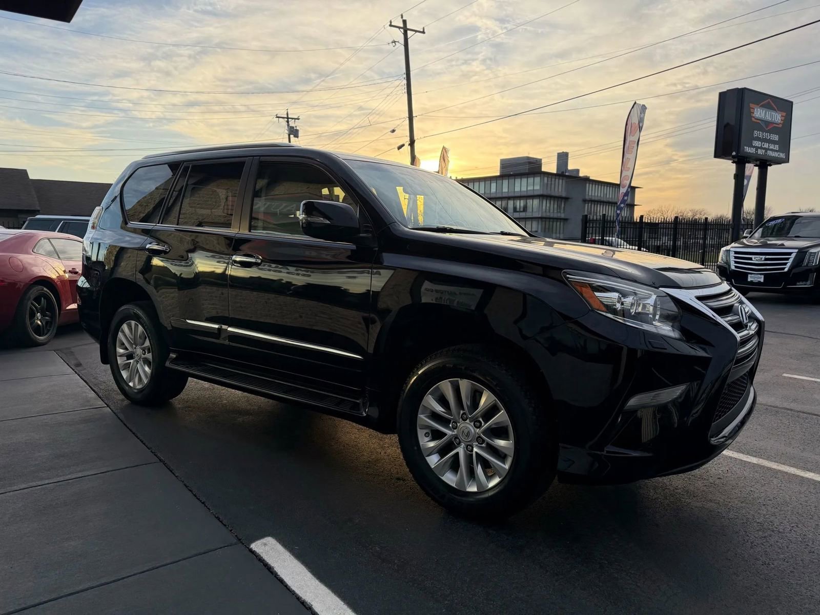 Used 2018 Lexus GX 460 Premium w/ Premium Package image 11