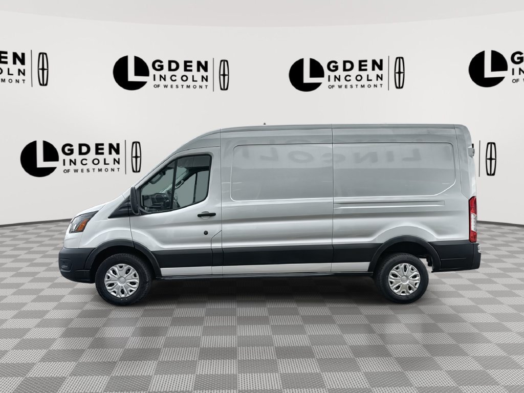 Used 2023 Ford E-Transit Medium Roof RWD image 5