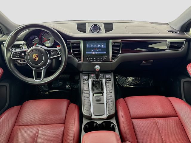 Used 2018 Porsche Macan S image 20