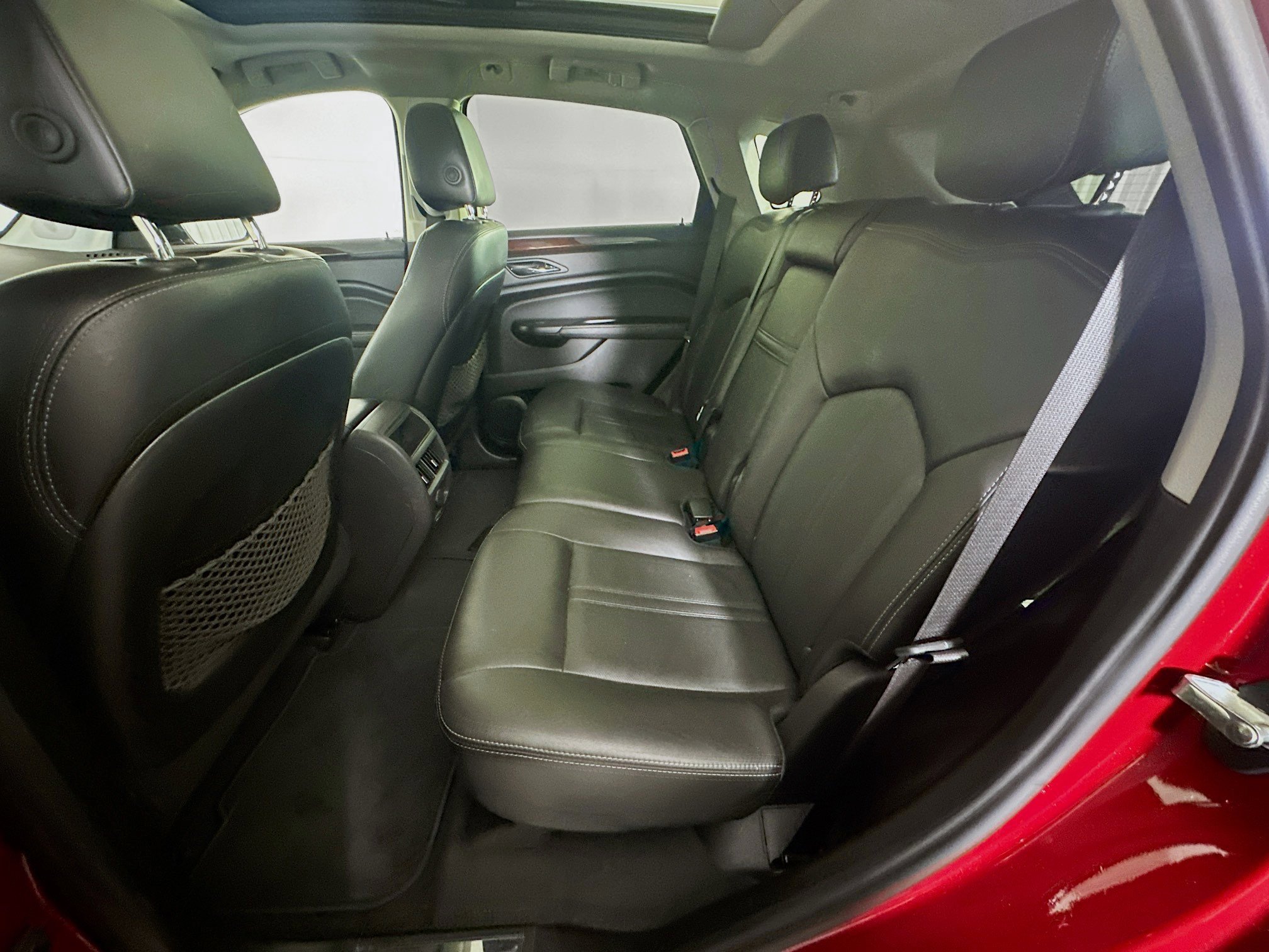 Used 2014 Cadillac SRX Luxury w/ Driver Awareness Package FWD image 29