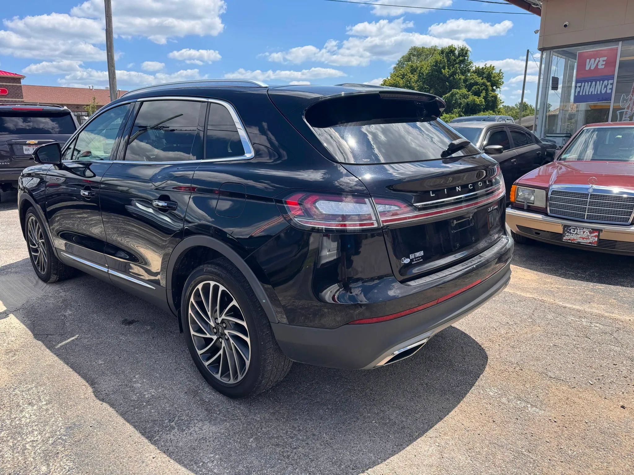 Used 2019 Lincoln Nautilus Reserve AWD/4WD image 5