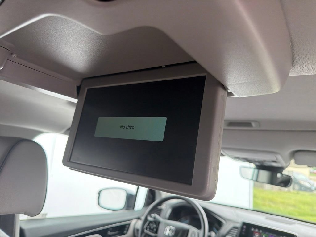 Used 2023 Honda Odyssey Elite image 9