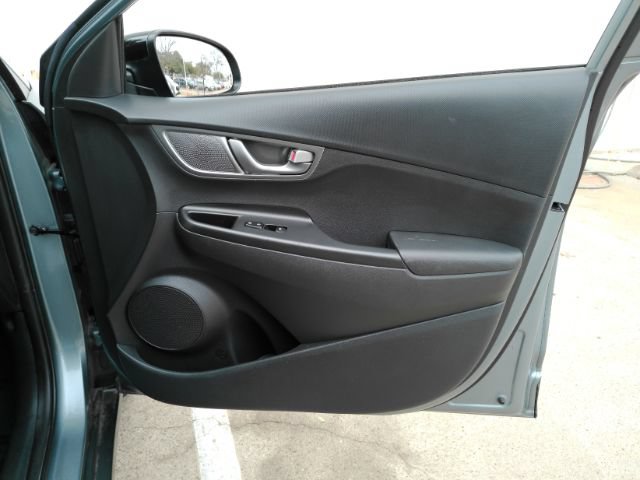 Used 2021 Hyundai Kona SEL w/ Cargo Package FWD image 19