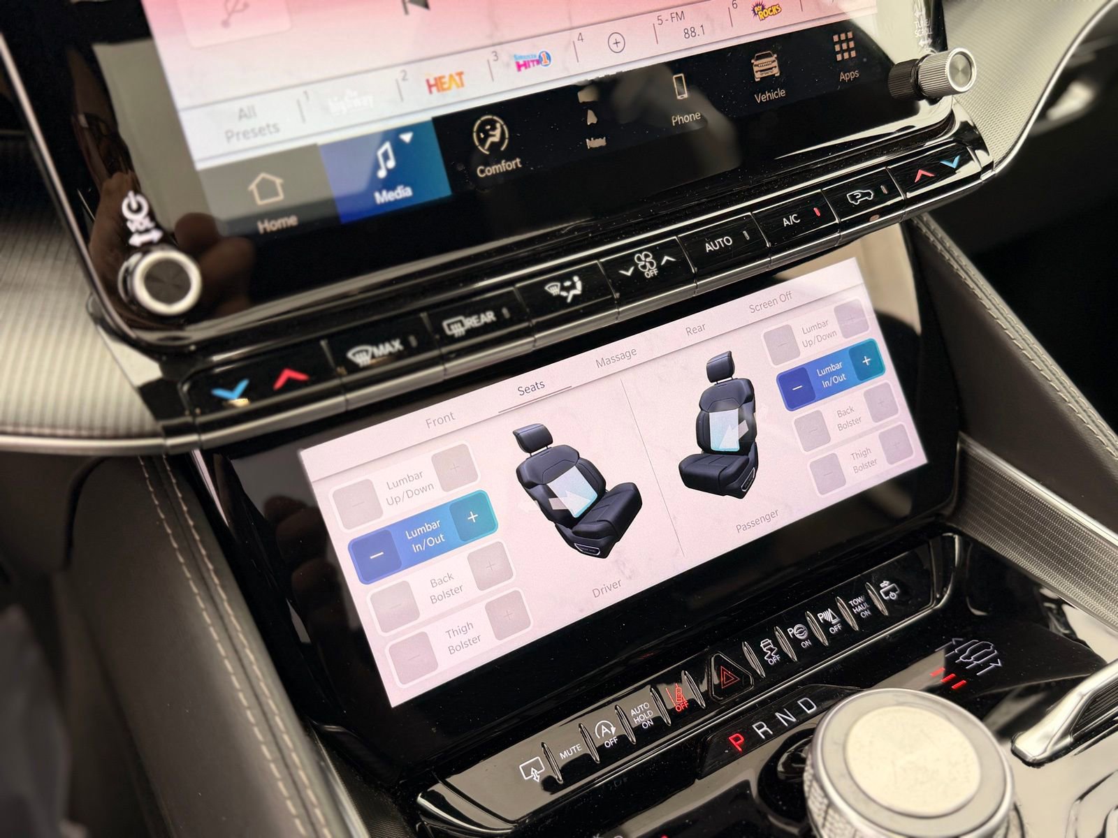 Used 2024 Jeep Grand Wagoneer L Series II w/ Quick Order Packagew 28T image 74