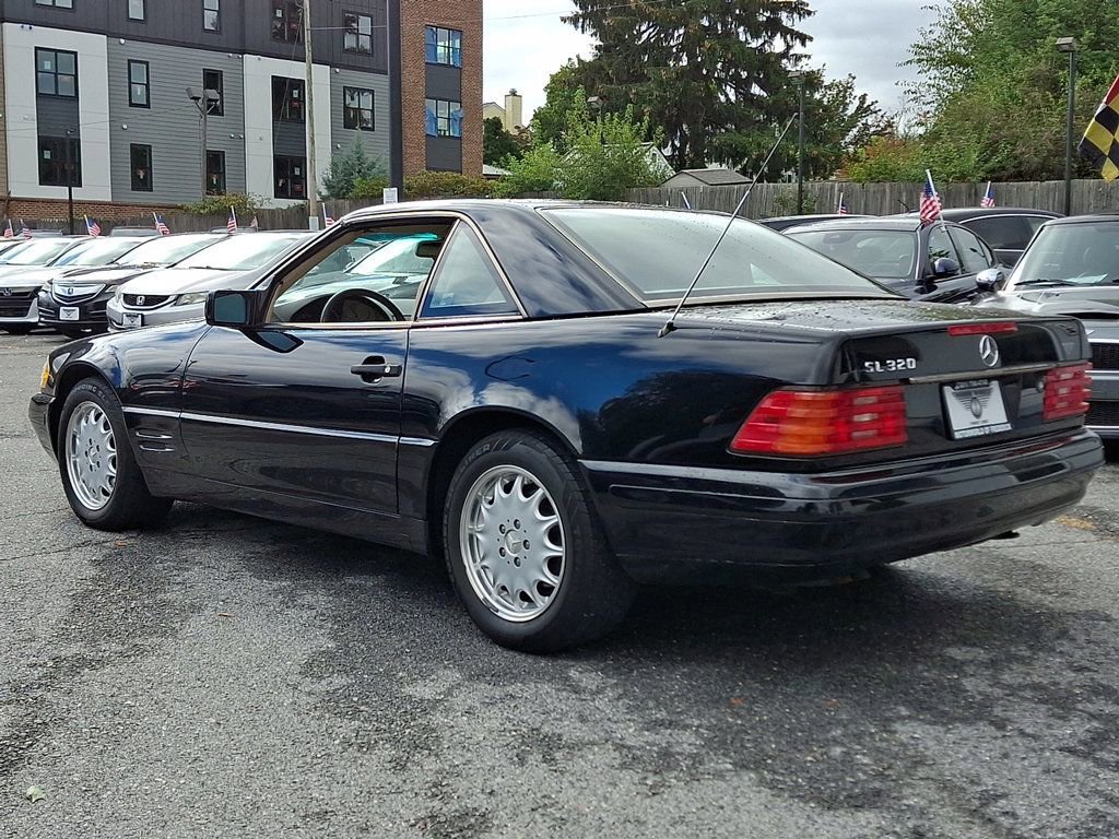 Used 1996 Mercedes-Benz SL 320 image 6