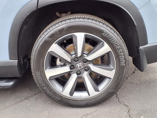 Used 2023 Honda Pilot Touring image 7