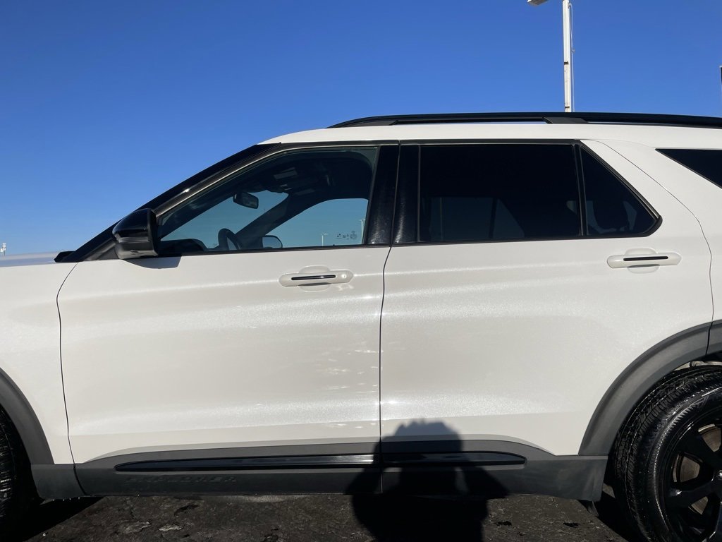 Used 2020 Ford Explorer ST w/ ST Street Pack image 33