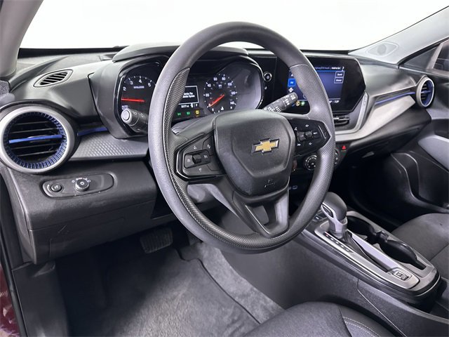 Used 2024 Chevrolet Trax LS image 10