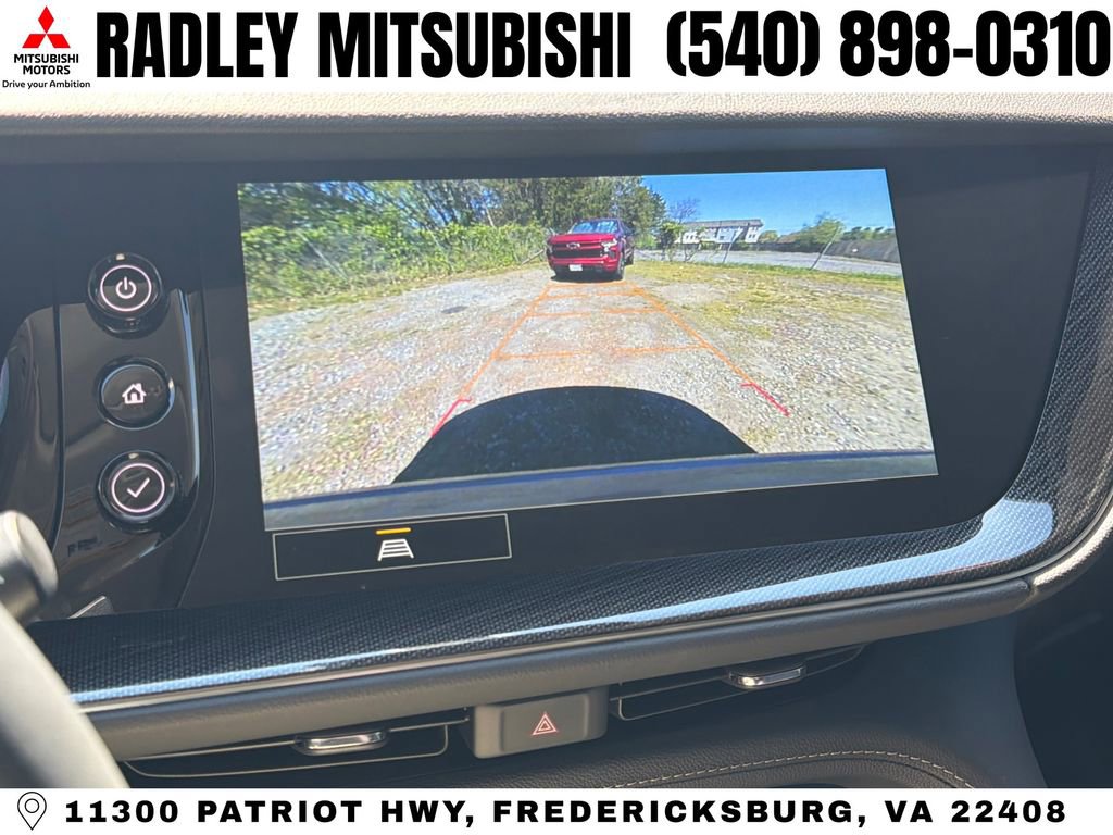 Used 2023 Buick Envision Essence w/ Sport Touring Package image 8