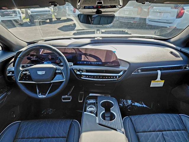 New 2027 Cadillac Lyriq Signature Sport RWD image 15