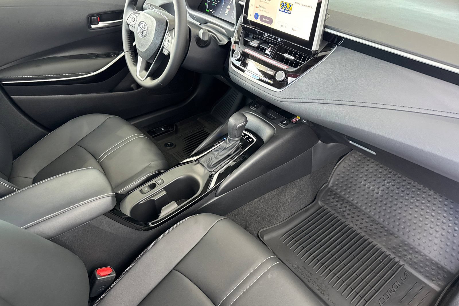 New 2026 Toyota Corolla XLE FWD image 17