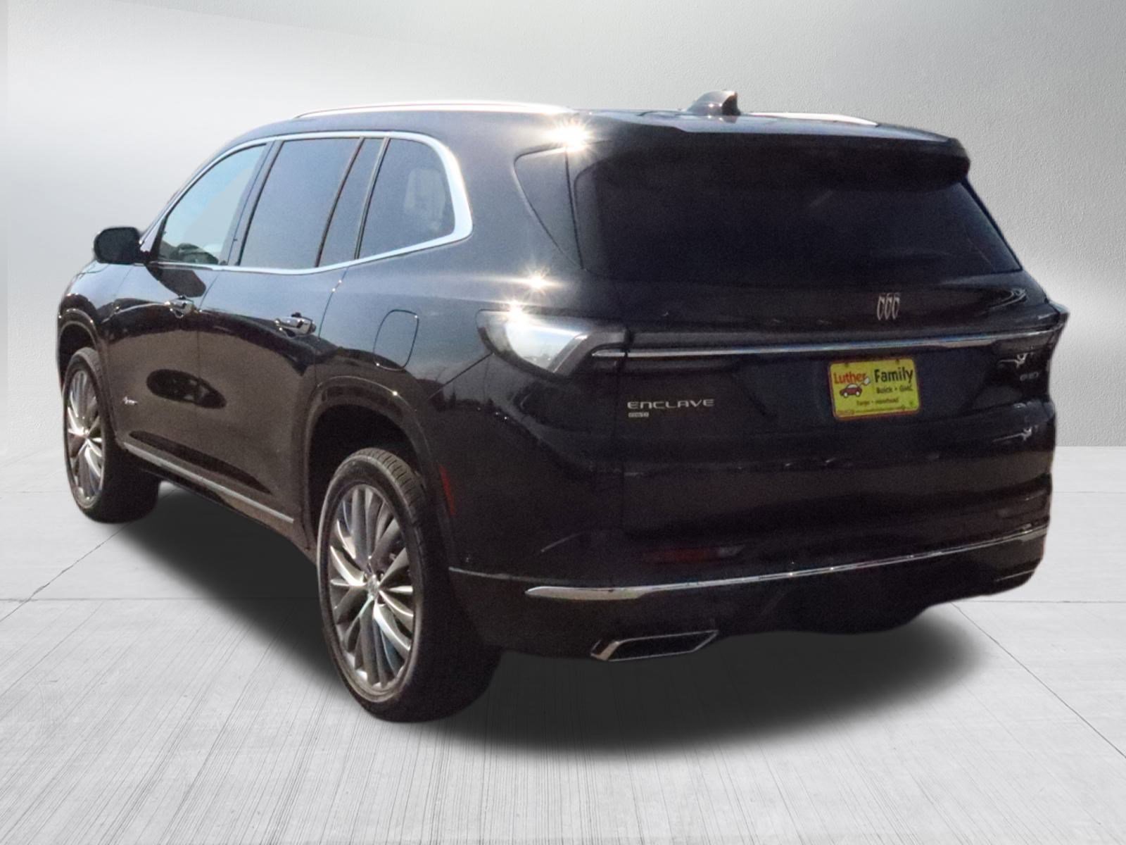 New 2026 Buick Enclave Avenir w/ Super Cruise Package image 5