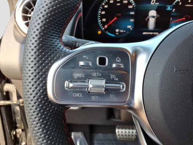 Used 2023 Mercedes-Benz GLB 35 AMG 4MATIC image 18