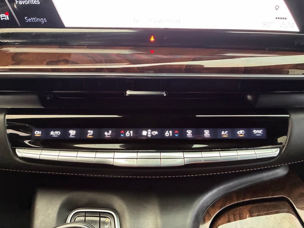 Used 2021 Cadillac Escalade ESV Sport Platinum w/ LPO, ONYX Package AWD/4WD image 39