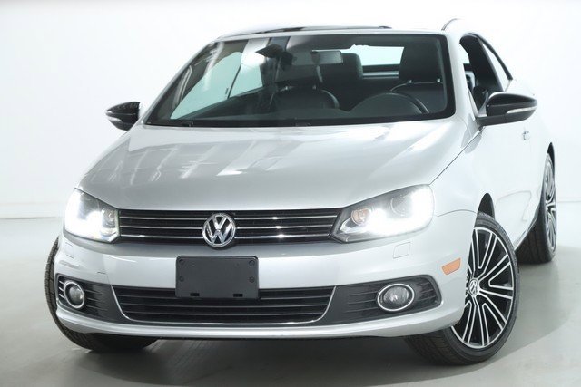 Used 2013 Volkswagen Eos w/ Sport Package