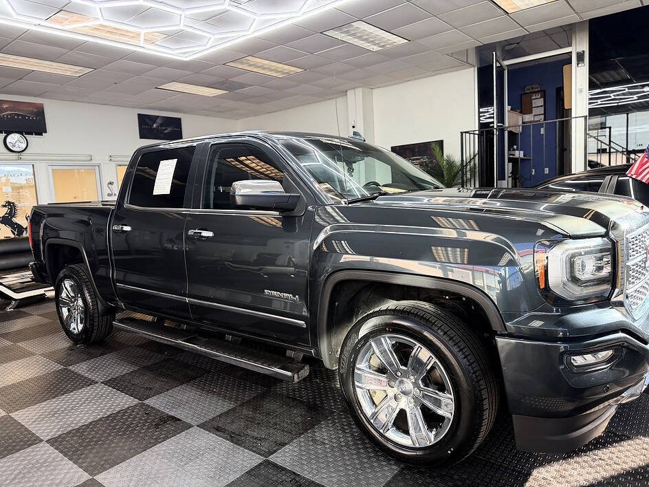 Used 2018 GMC Sierra 1500 Denali AWD/4WD image 2