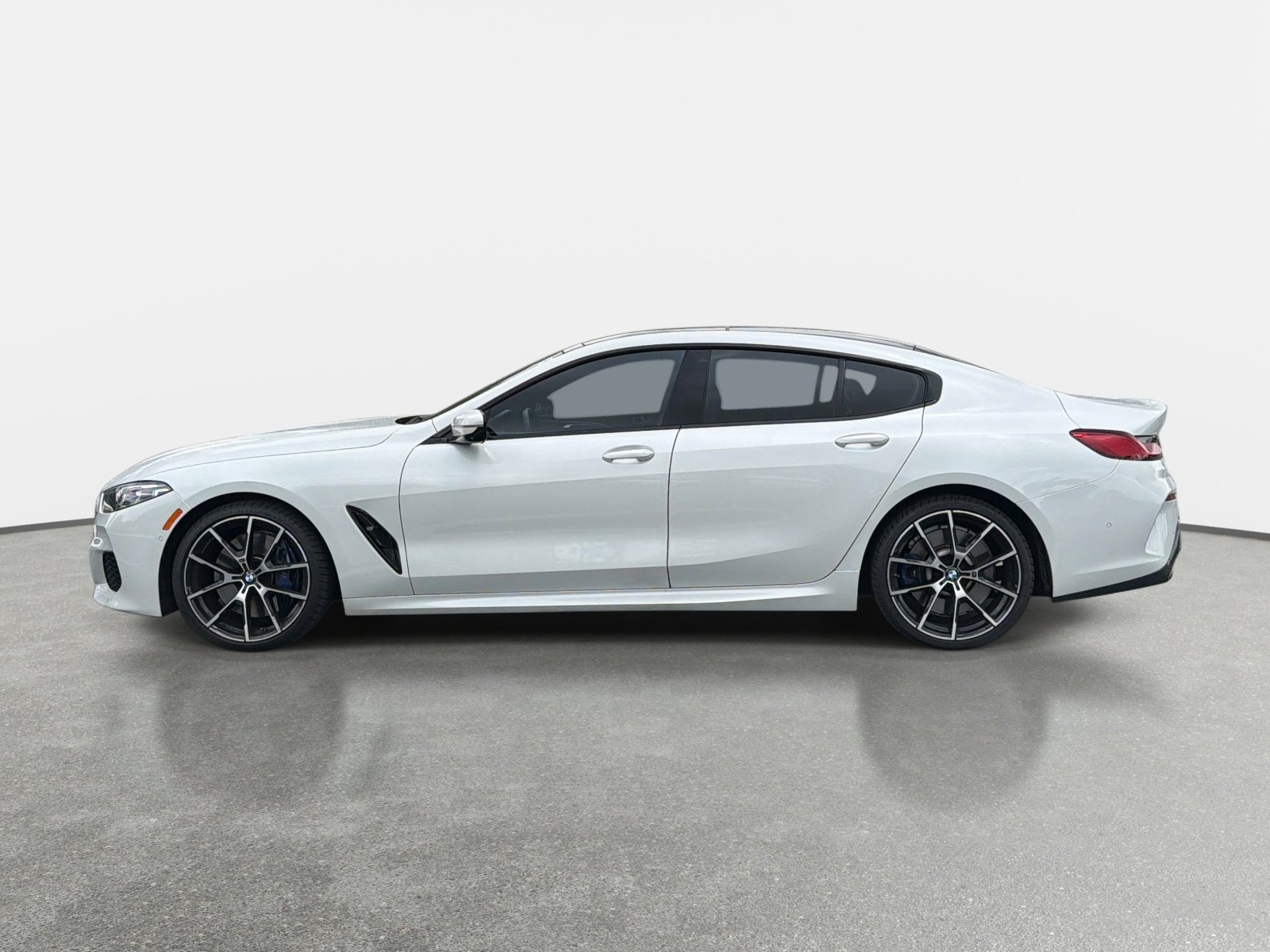 Used 2021 BMW 840i Gran Coupe w/ M Sport Package image 6