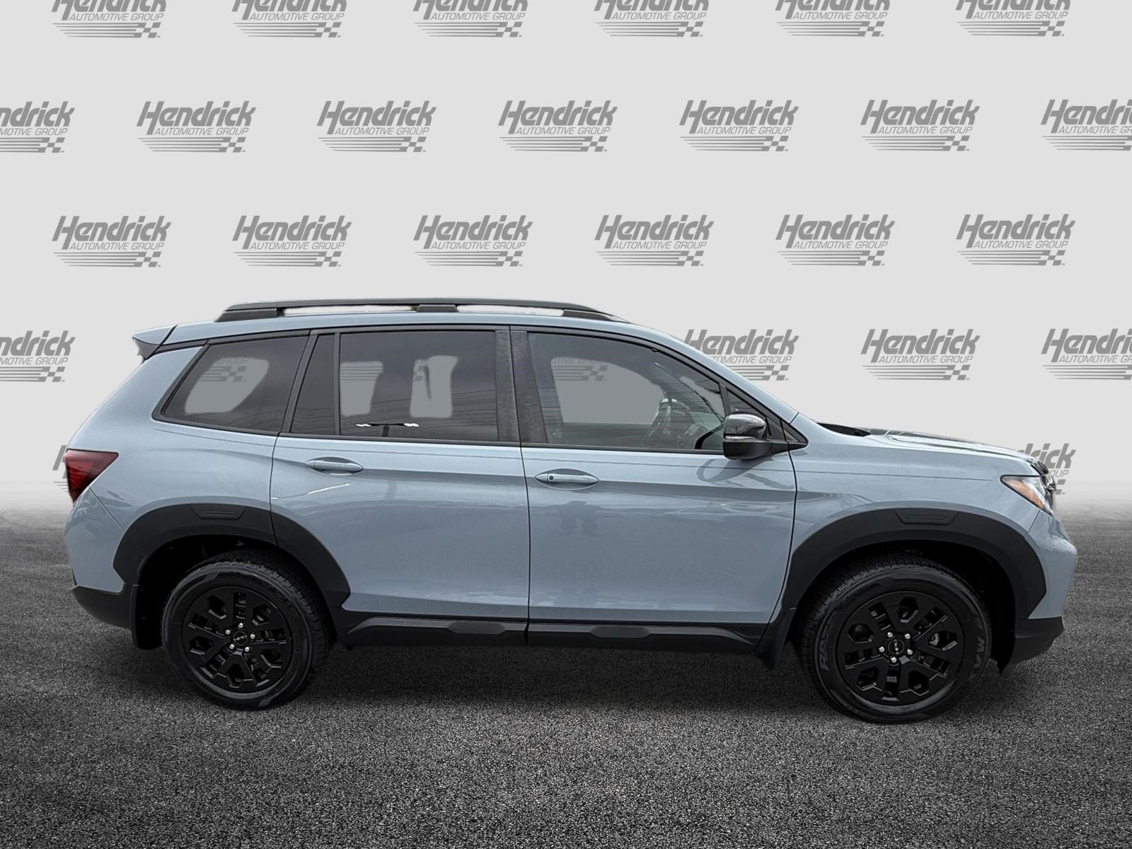 Used 2023 Honda Passport TrailSport image 11