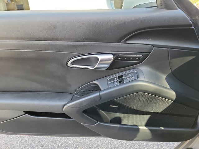 Used 2021 Porsche 718 Boxster image 27