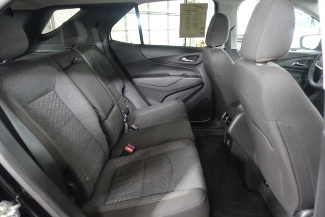 Used 2024 Chevrolet Equinox LT FWD image 23