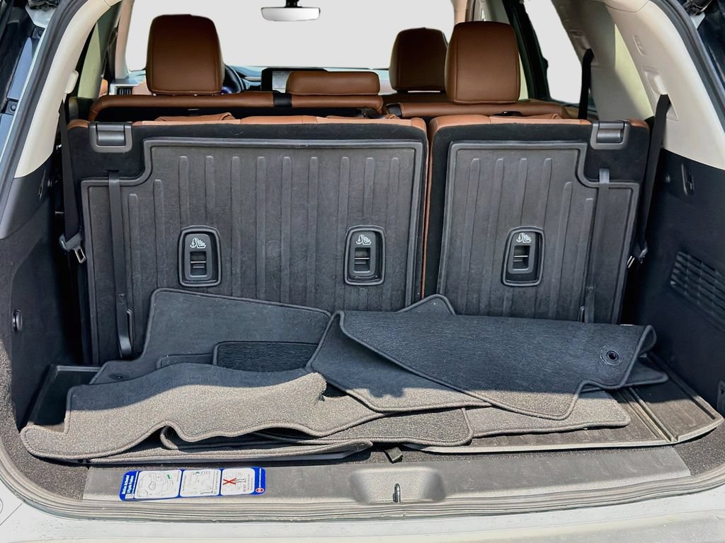 Used 2025 Nissan Pathfinder Platinum w/ Cargo Package AWD/4WD image 38