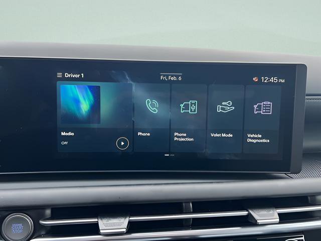 Certified 2025 Hyundai Santa Cruz SEL image 16