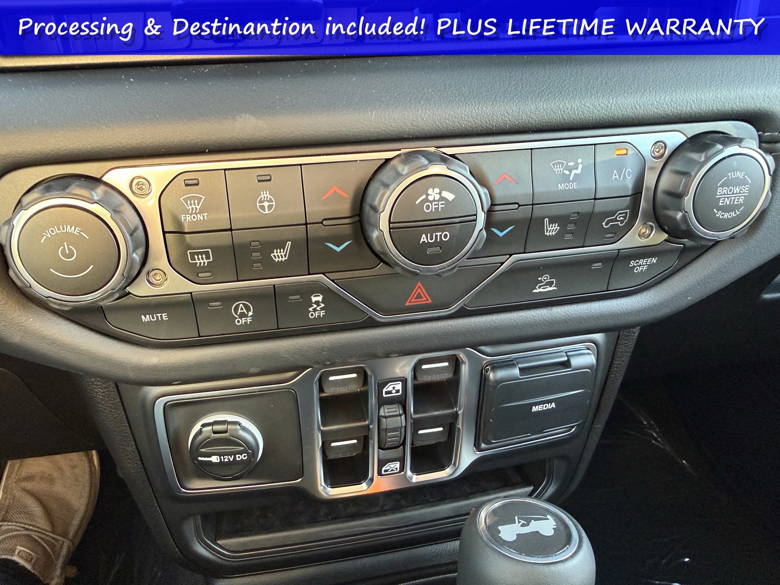 New 2026 Jeep Wrangler Unlimited Sahara AWD/4WD image 22
