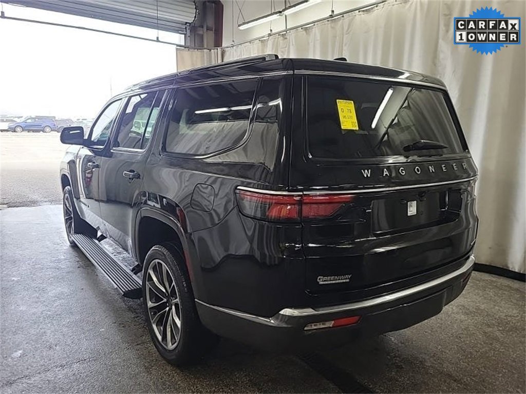 Used 2022 Jeep Wagoneer Series III w/ Premium Group I image 2