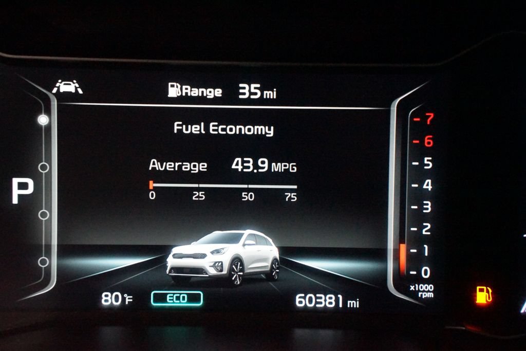 Used 2020 Kia Niro FWD image 16