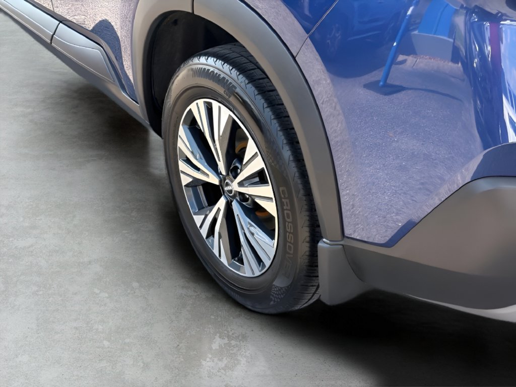 Used 2022 Nissan Rogue SV AWD/4WD image 9