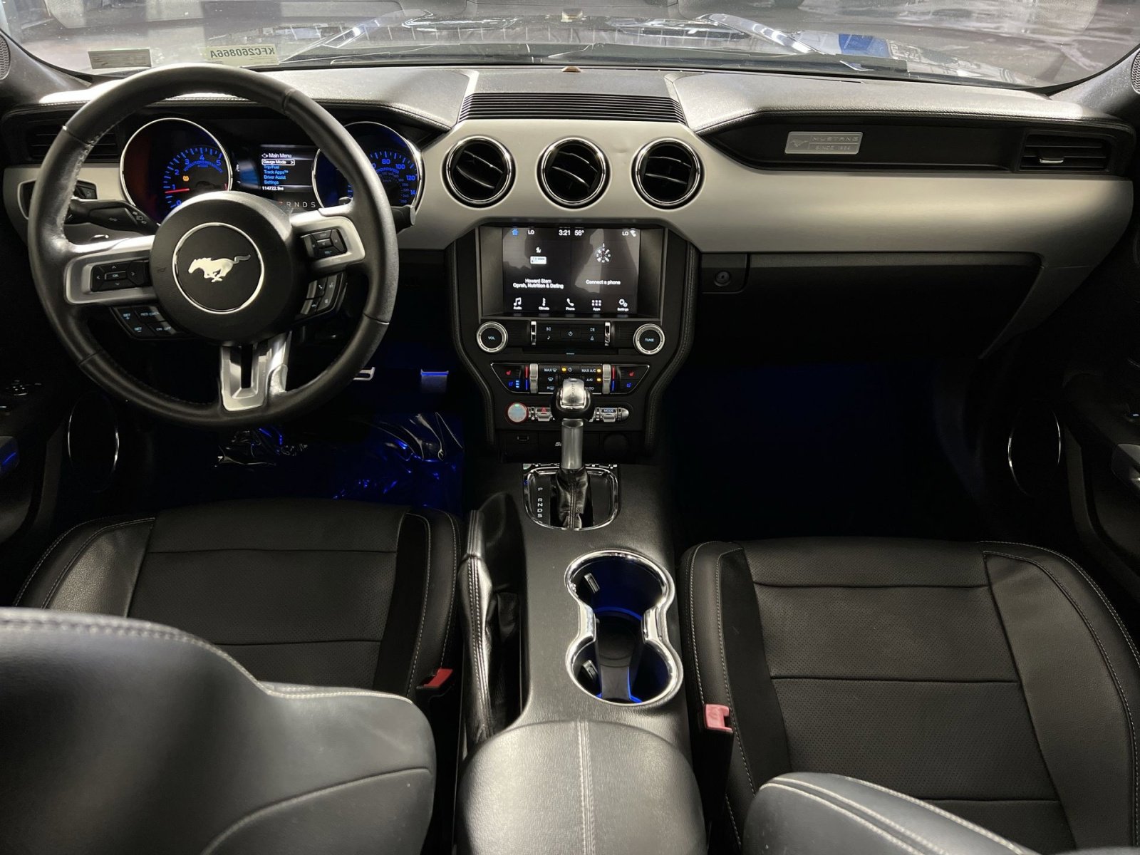 Used 2017 Ford Mustang Premium RWD image 22
