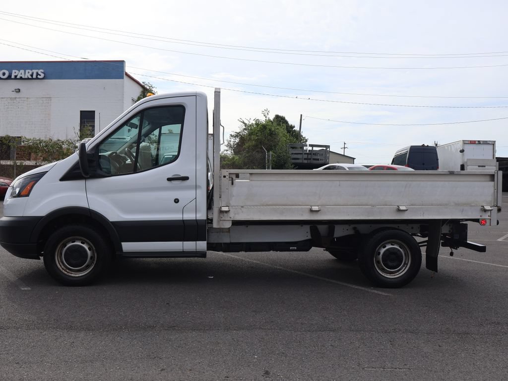 Used 2017 Ford Transit 250 138 RWD image 4