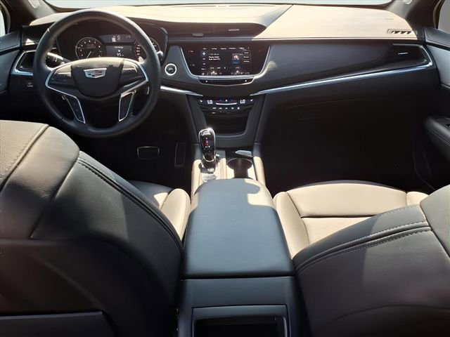 Used 2022 Cadillac XT5 Sportv image 12