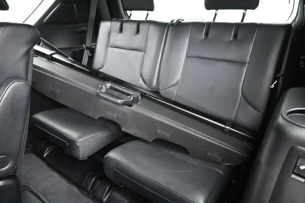 Used 2023 Lexus GX 460 Luxury w/ Sport Design Package AWD/4WD image 22