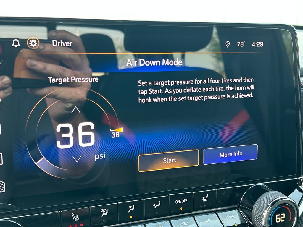 Certified 2023 Chevrolet Colorado Z71 w/ Z71 Convenience Package 2 image 36