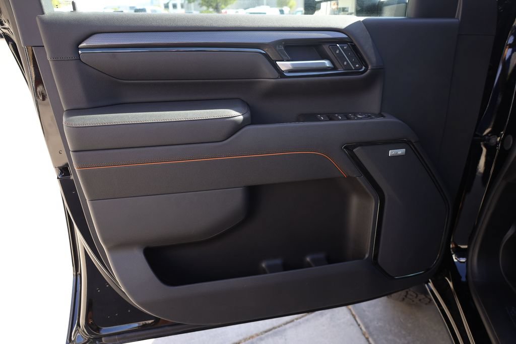 New 2026 GMC Sierra 3500 AT4 w/ AT4 Premium Plus Package AWD/4WD image 10