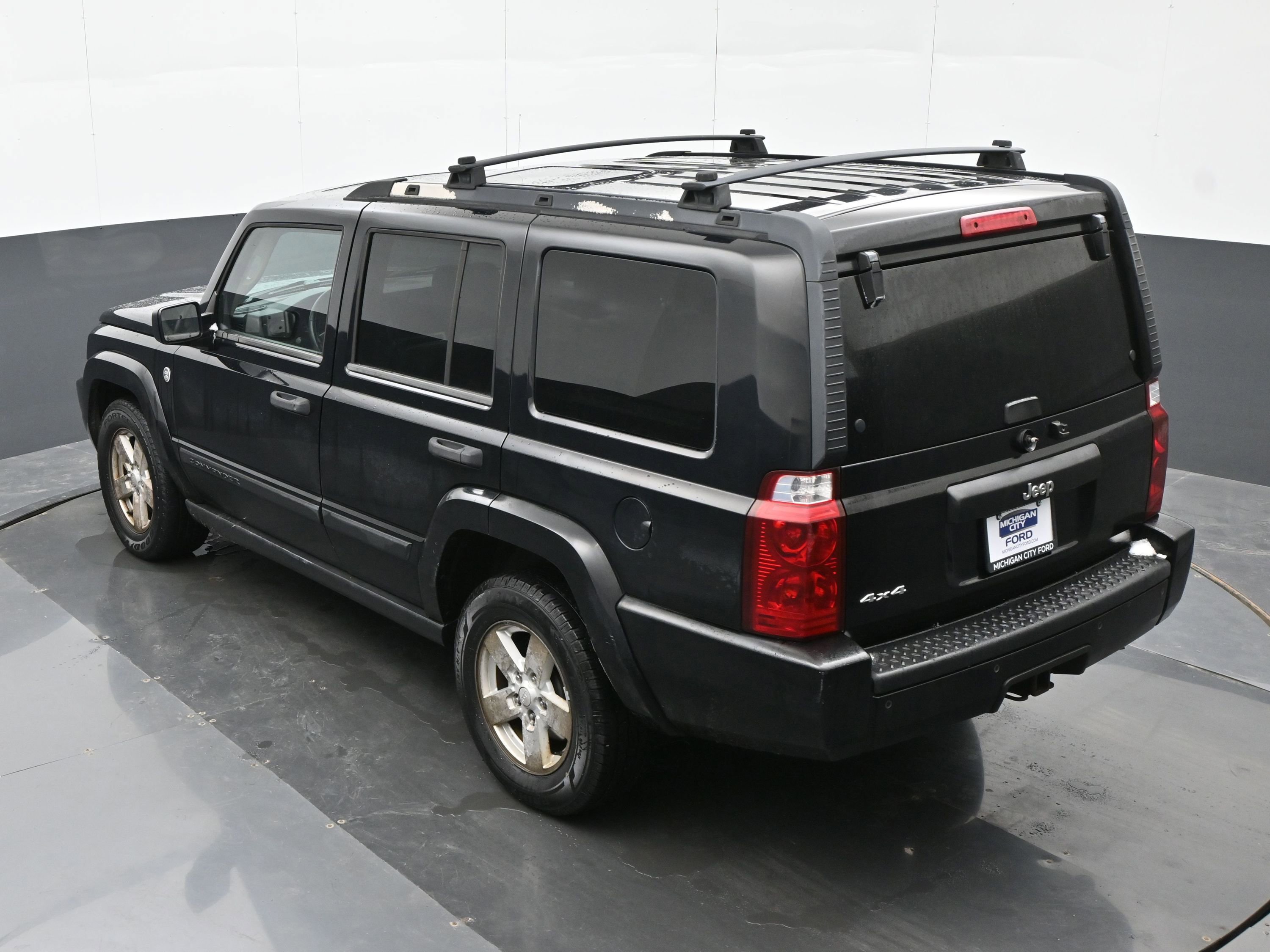 Used 2006 Jeep Commander 4WD image 29