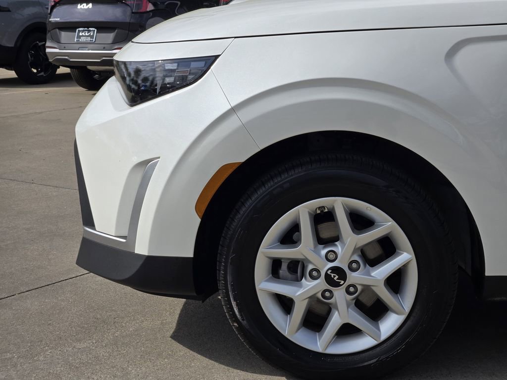 Certified 2025 Kia Soul S FWD image 14
