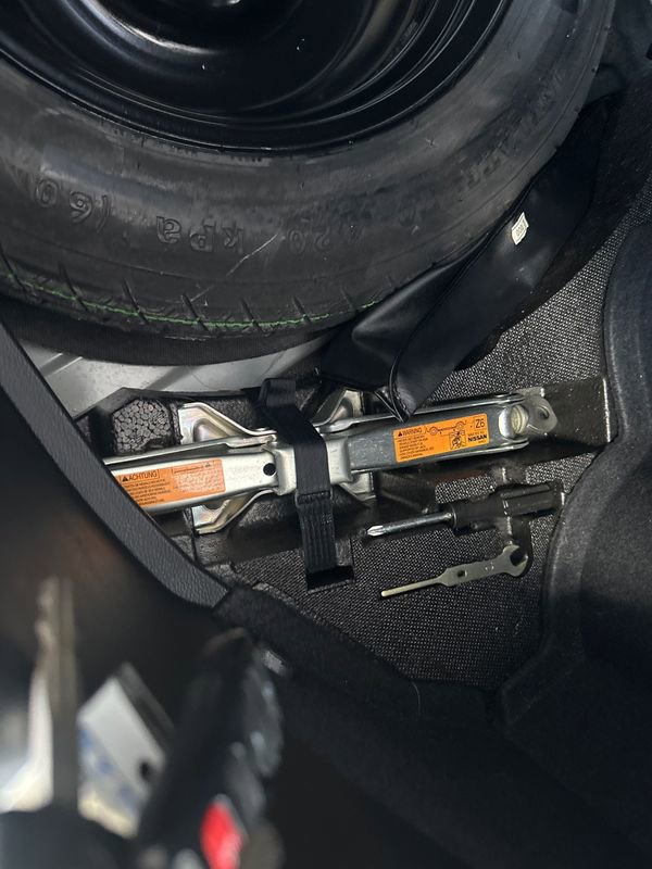 Used 2004 Nissan 350Z Enthusiast w/ Side Airbags Pkg image 93