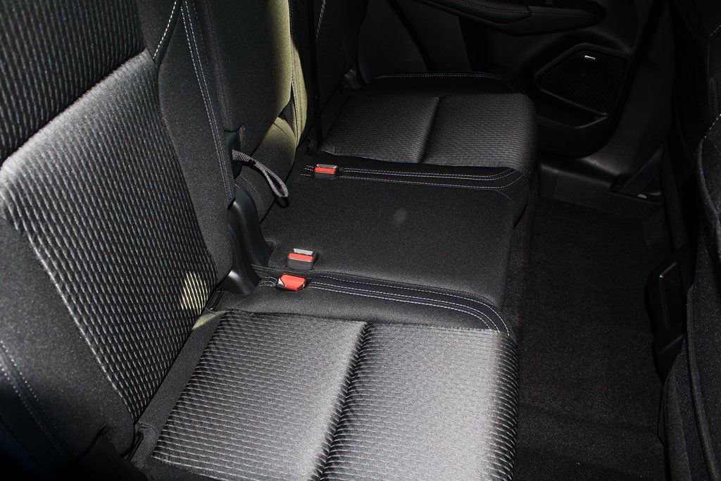 New 2026 Mitsubishi Outlander ES image 7